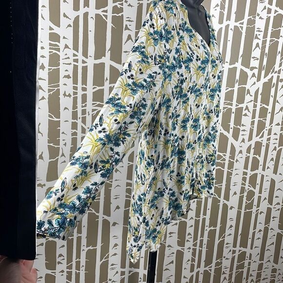 J. Jill Botanical Floral Bird Print High Low Hem Blouse XL - Picture 4 of 8